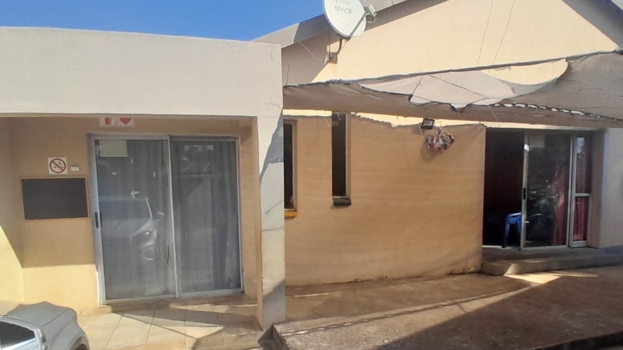 3 Bedroom Property for Sale in Oos Einde North West